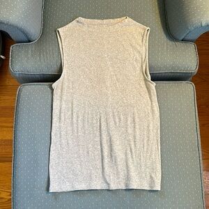 Everlane Tight fit muscle top